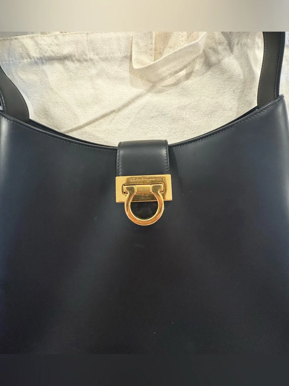 Salvador Ferragamo Black Leather Gancio Trifolio Large Shoulder Bag
